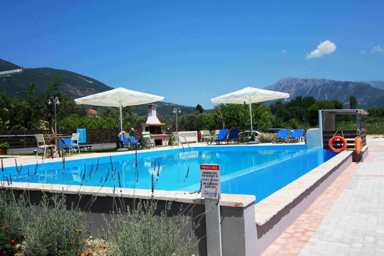 George Studios Vasiliki Exterior foto